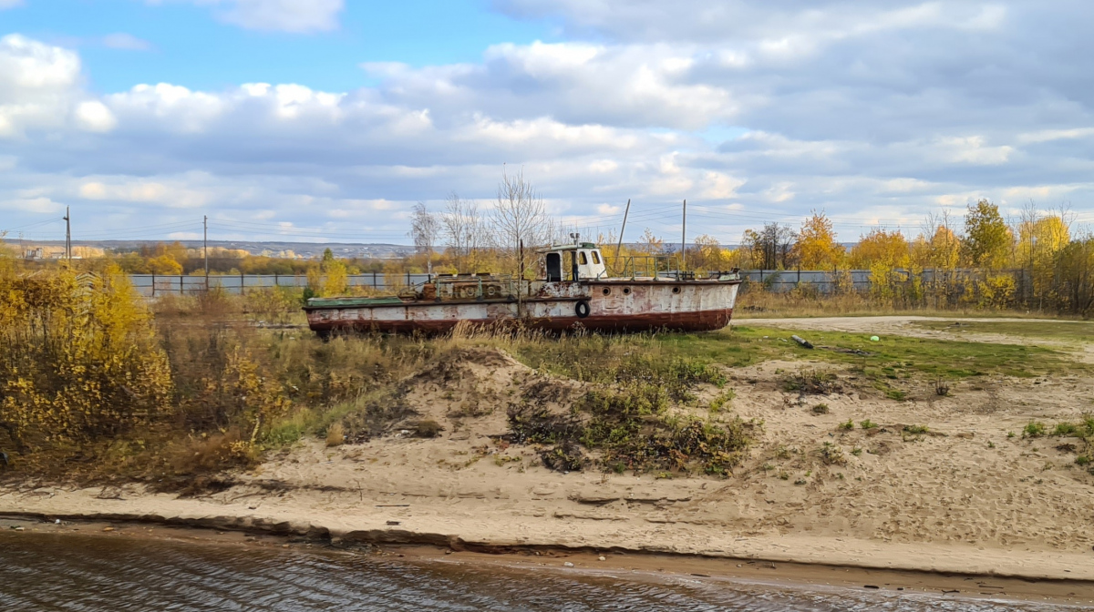 Неопознанное судно - проект Т-63