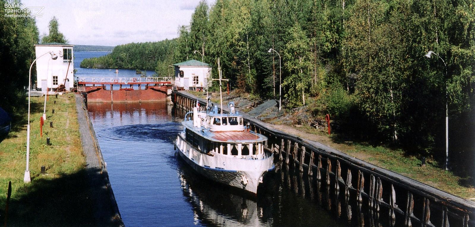 Онего. Беломорско-Балтийский канал, Книги, фотоальбомы и периодические издания