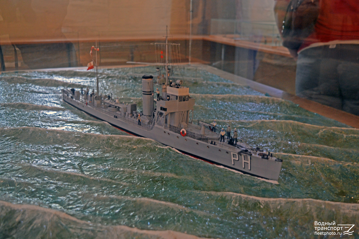 Podhalanin. Модели боевых кораблей
