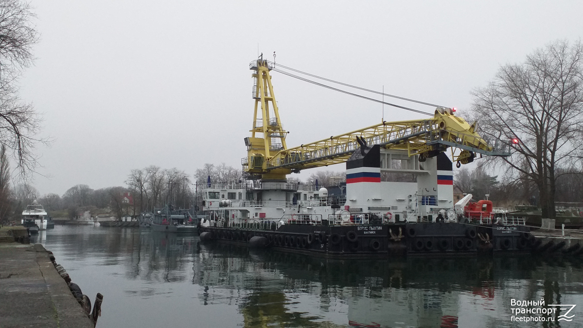 Борис Пыхтин