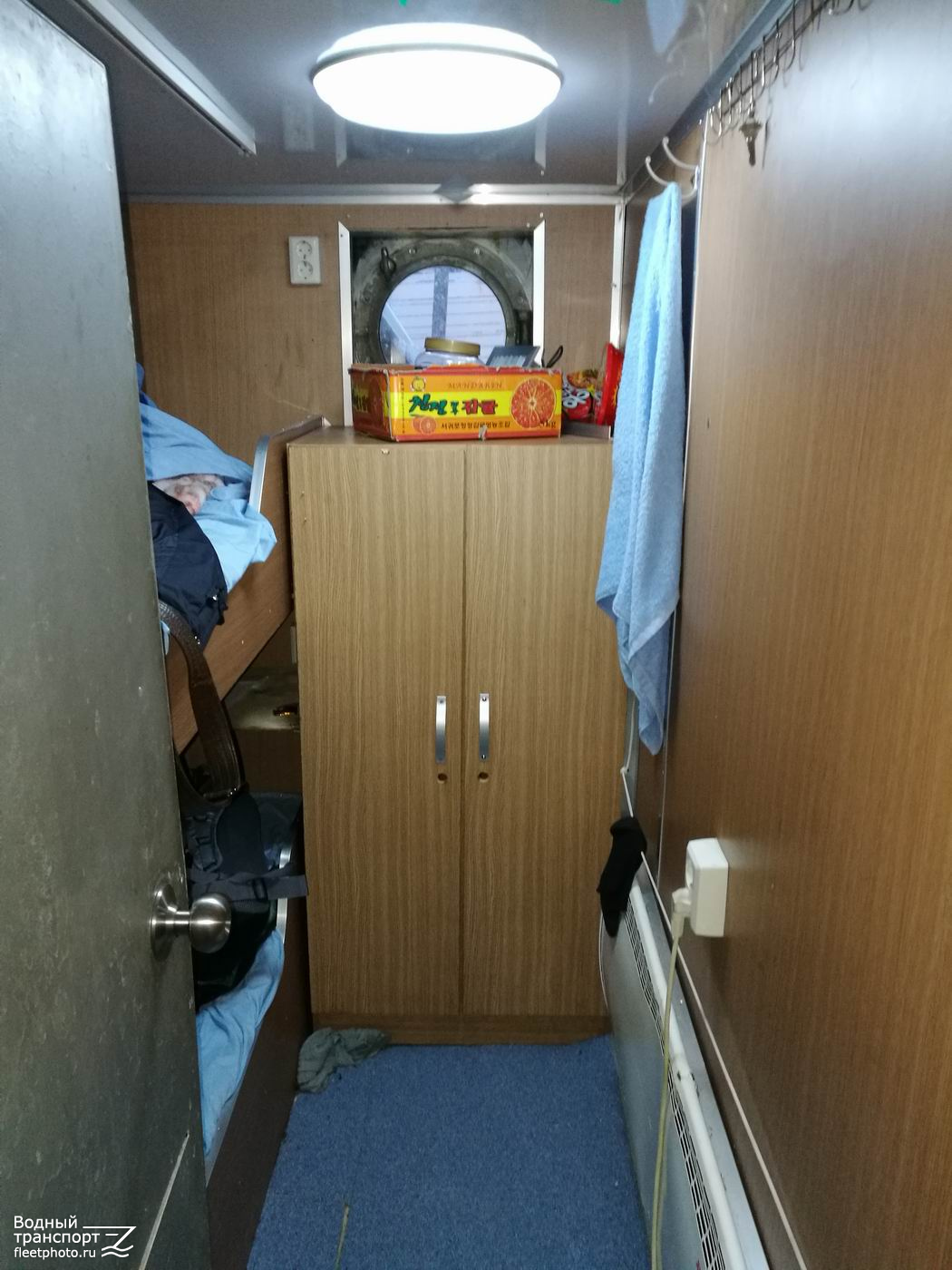 Островной-5. Internal compartments
