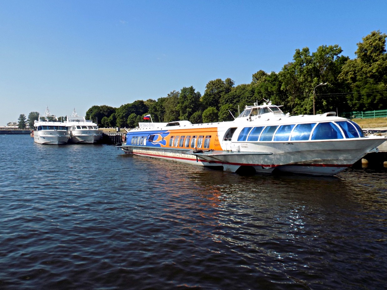 Ниссан гермес санкт петербург