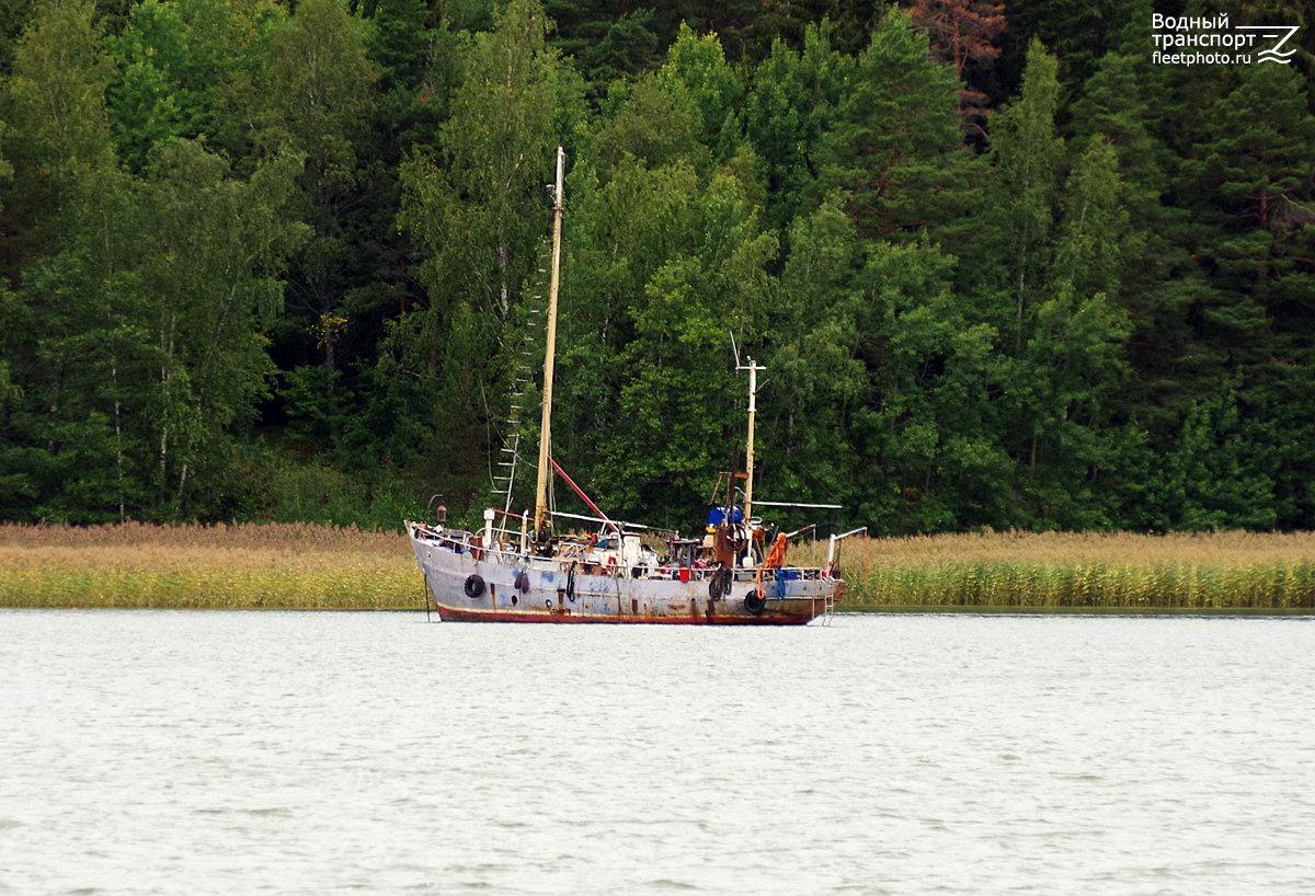 Неопознанное судно - тип СТБ. Finland