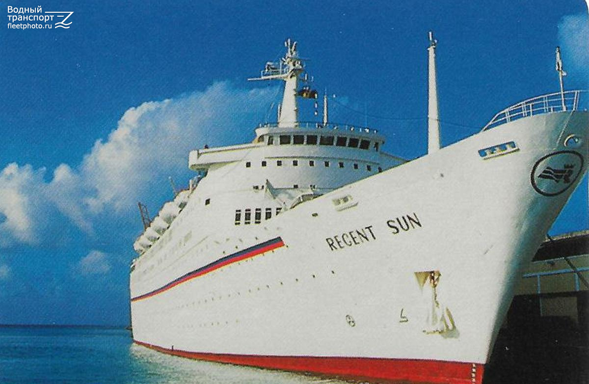 Sun shipping. Regent корабль. Regent Sun.