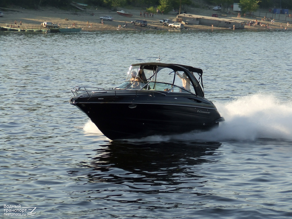 Неопознанный катер -Crownline 286CS