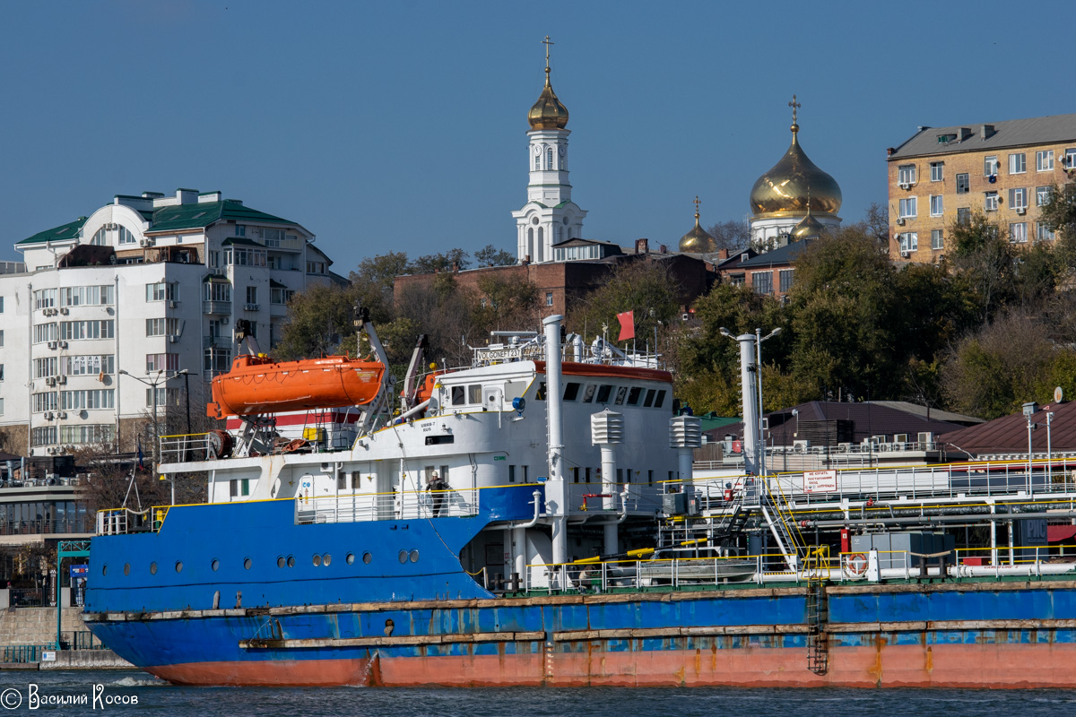 Волгонефть-237. Vessel superstructures