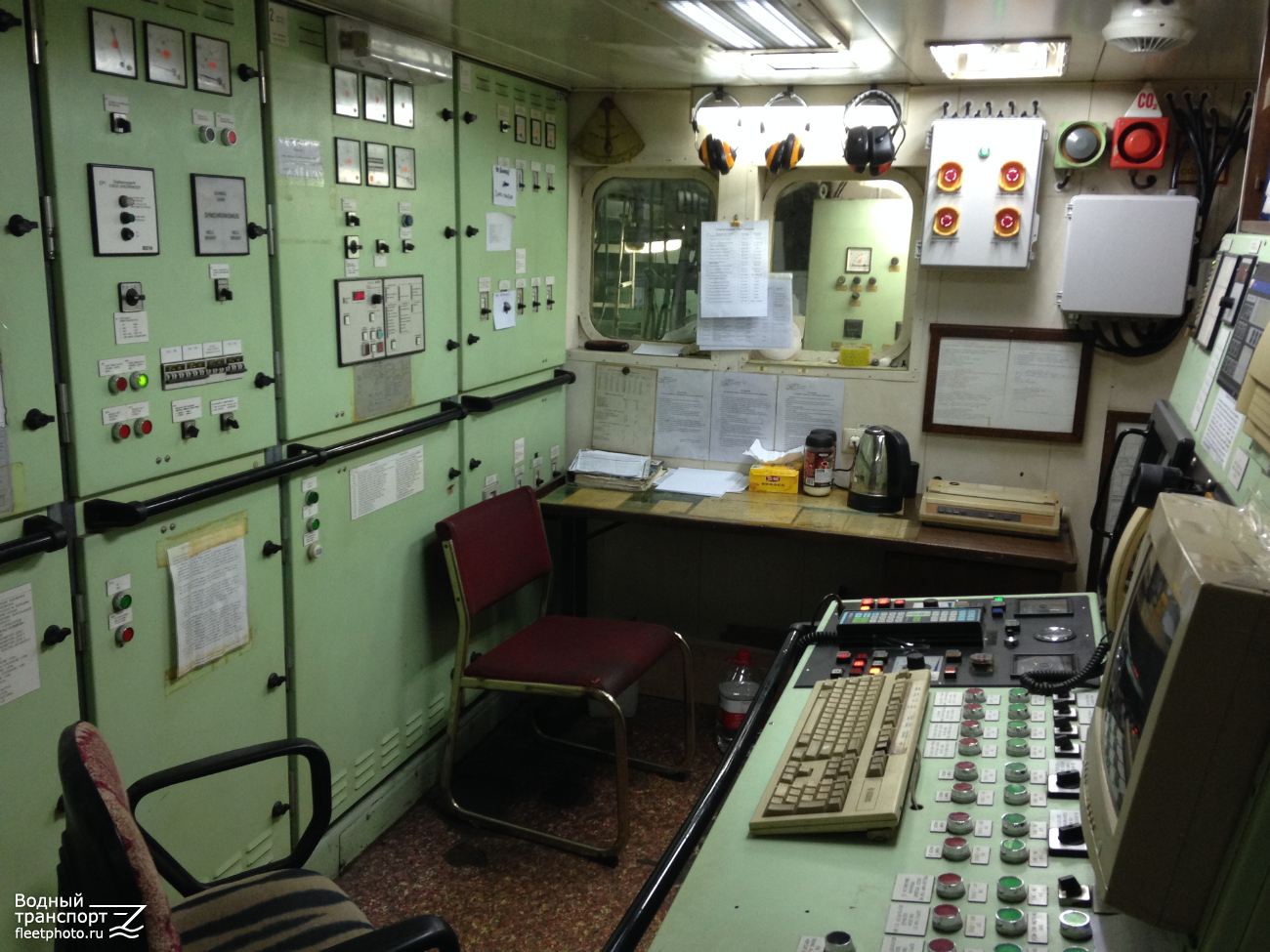 Мыс Гвоздева. Engine Rooms