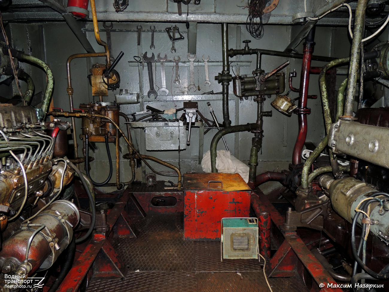 Раскат. Engine Rooms