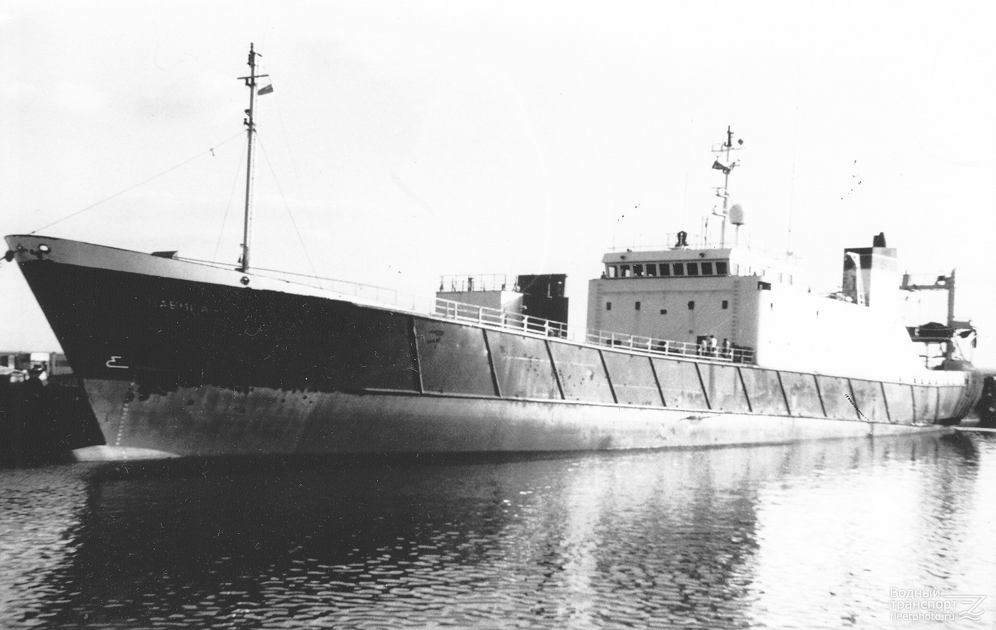 Навигатор — Фото — Водный транспорт