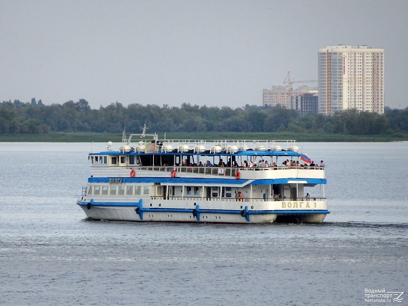 Волга в казани фото