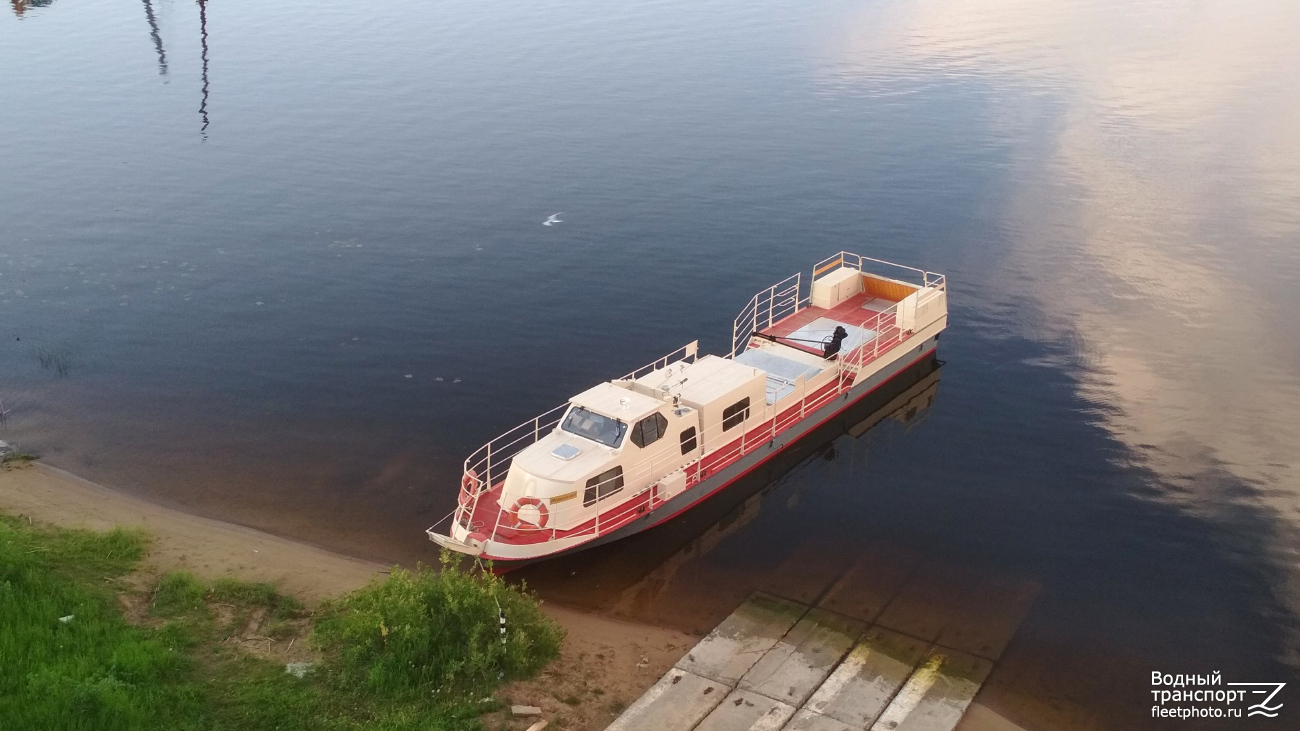 Неопознанное судно - тип КС. Russia - Volga Basin