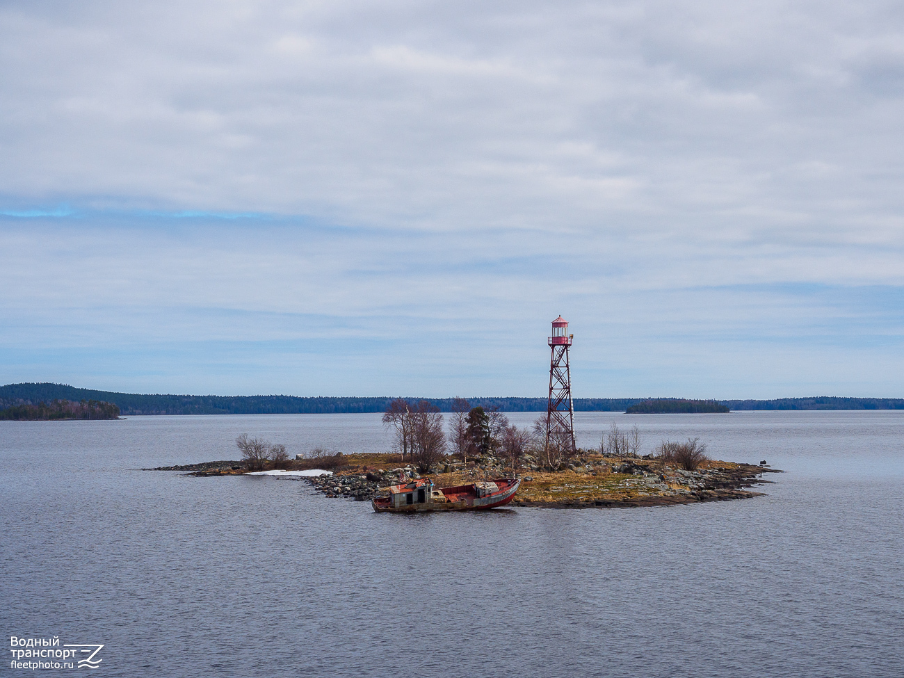 Р 70-27 ШУ. Lighthouses, Onega Lake