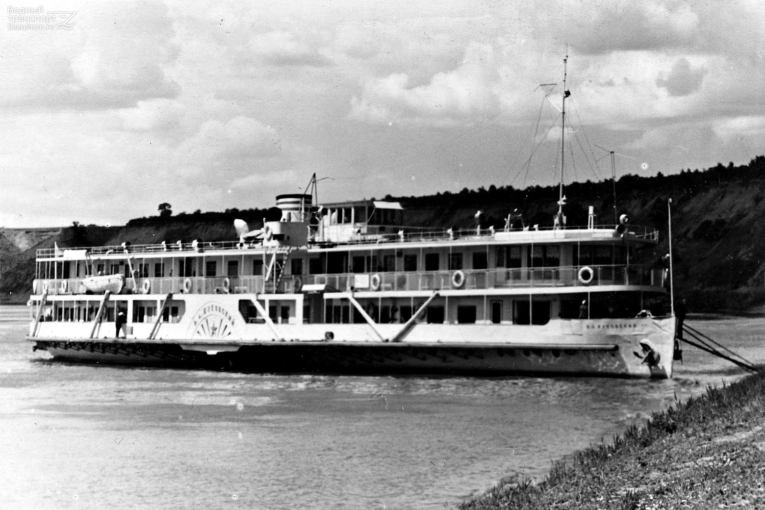 В.А. Жуковский — Фото — Водный транспорт