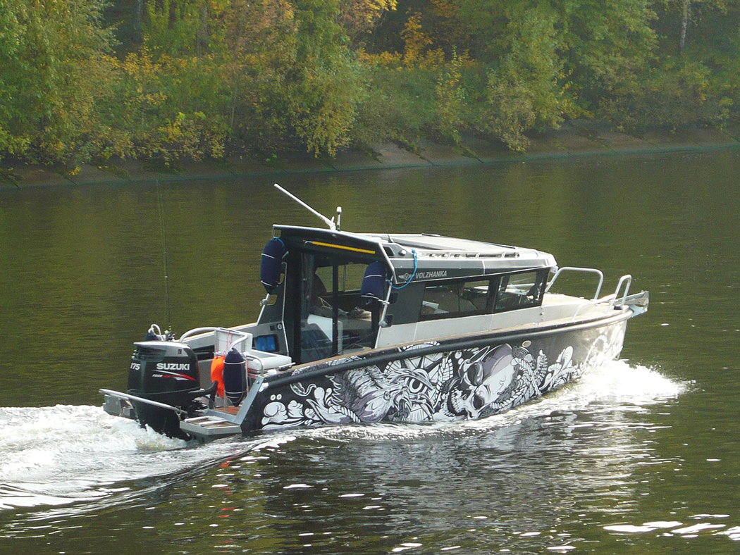 Неопознанное судно - тип Волжанка (VBOATS). Russia- Moscow Basin