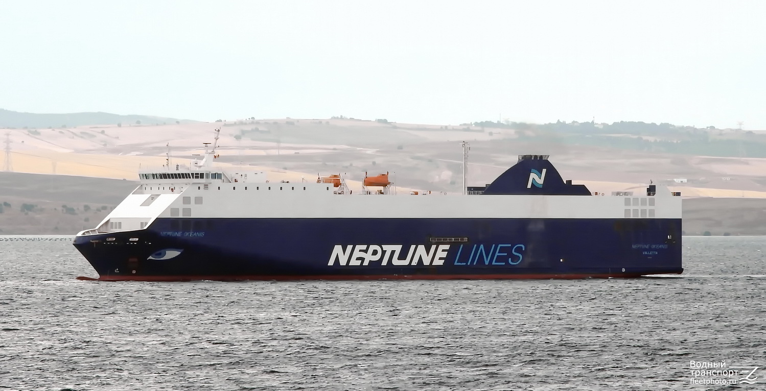 Neptune Okeanis