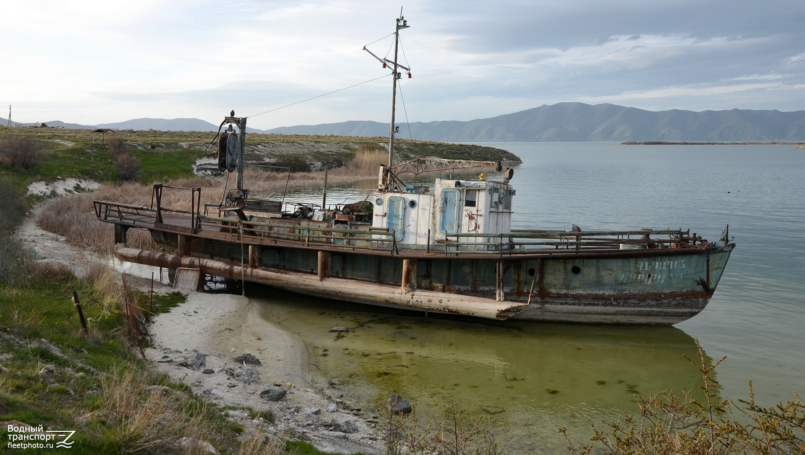 Неопознанное судно - тип Ярославец. Armenia