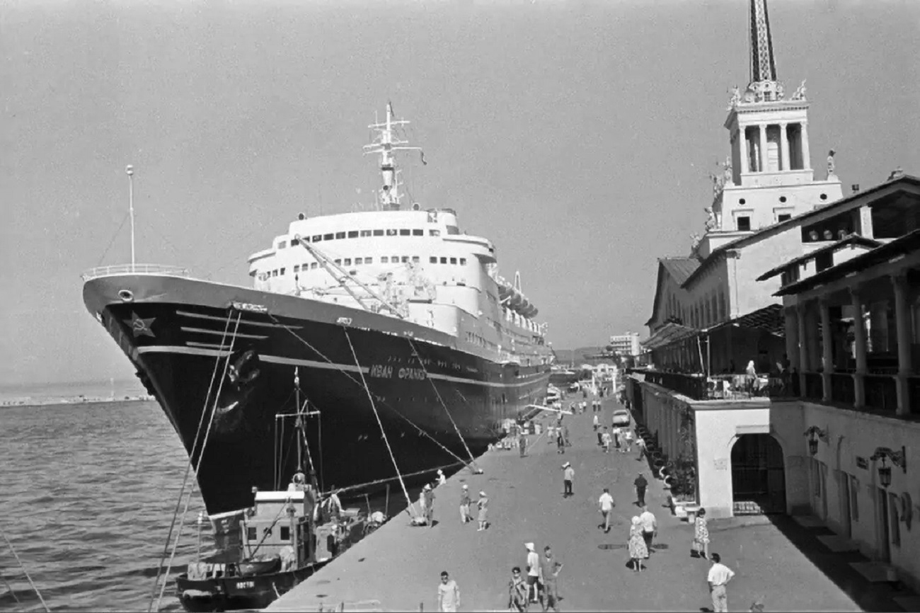 Иван Франко — Фото — Водный транспорт