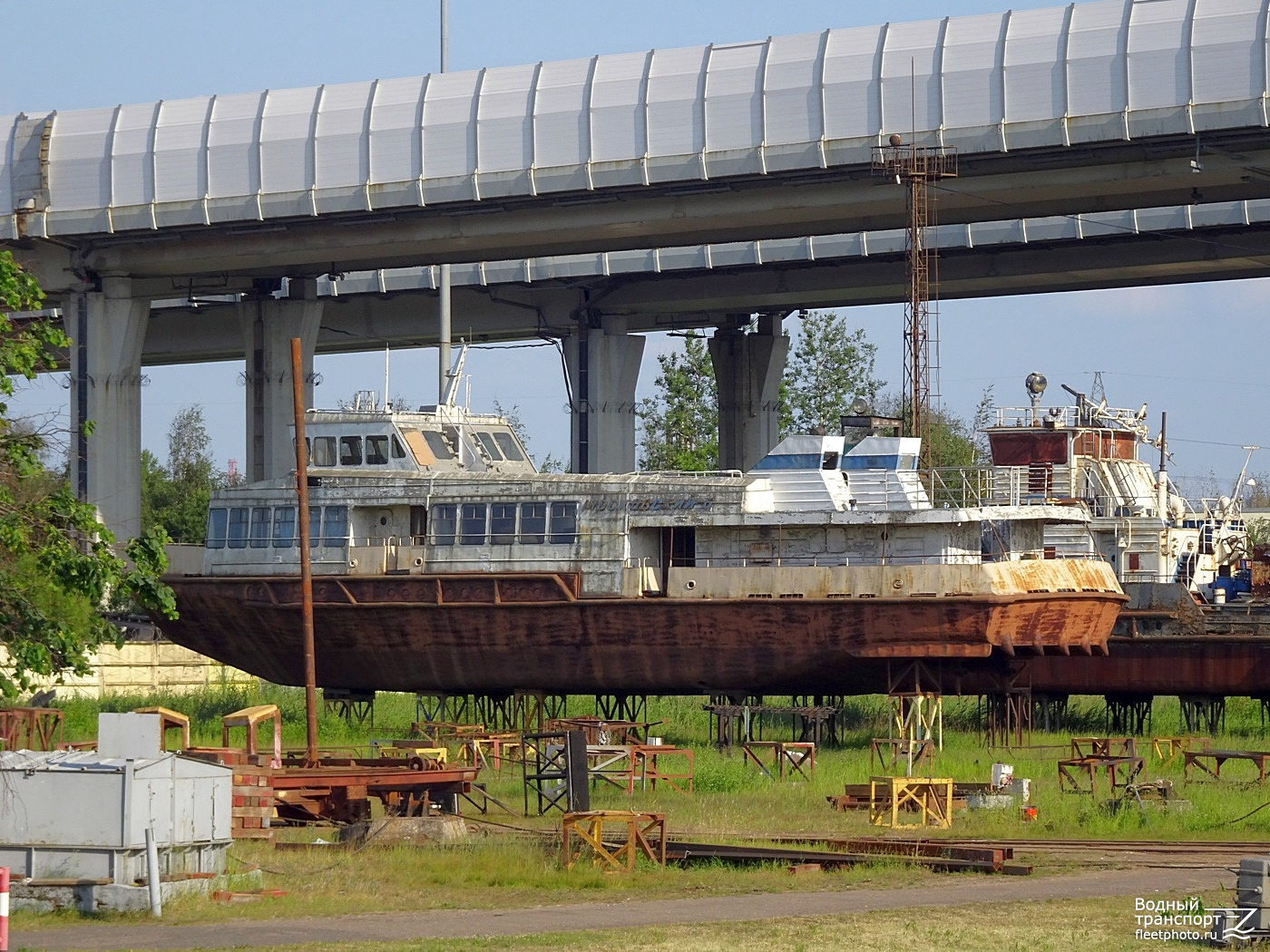 Московский-6