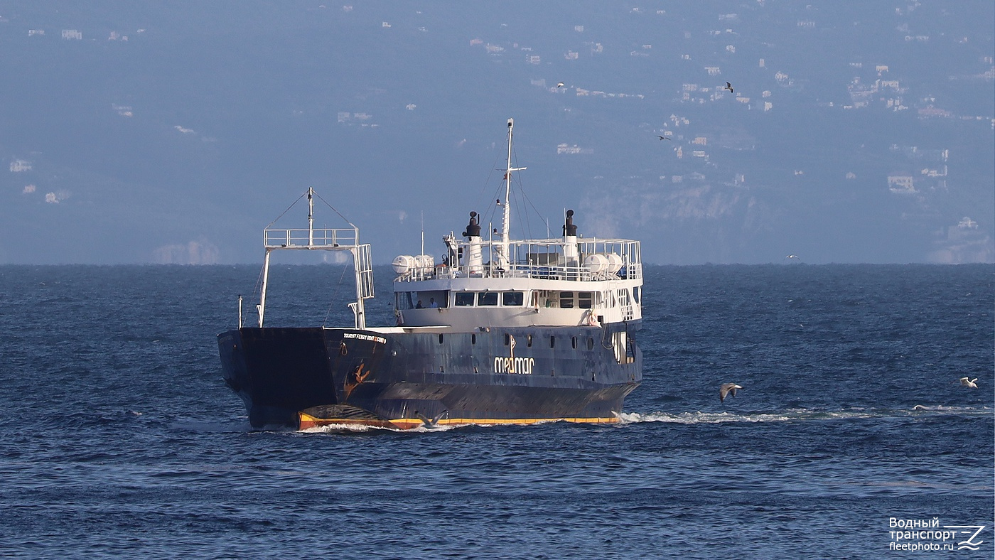 Tourist Ferry Boat Secondo