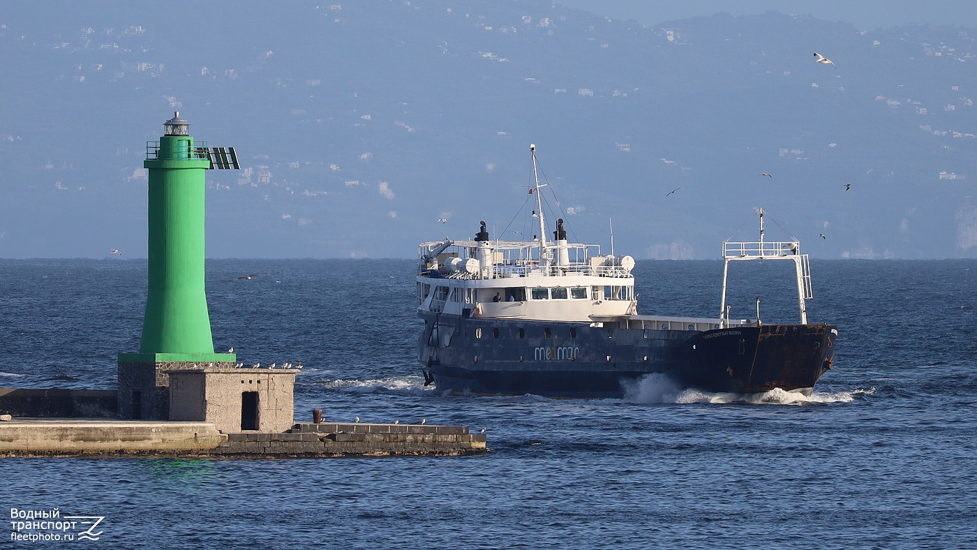 Tourist Ferry Boat Secondo