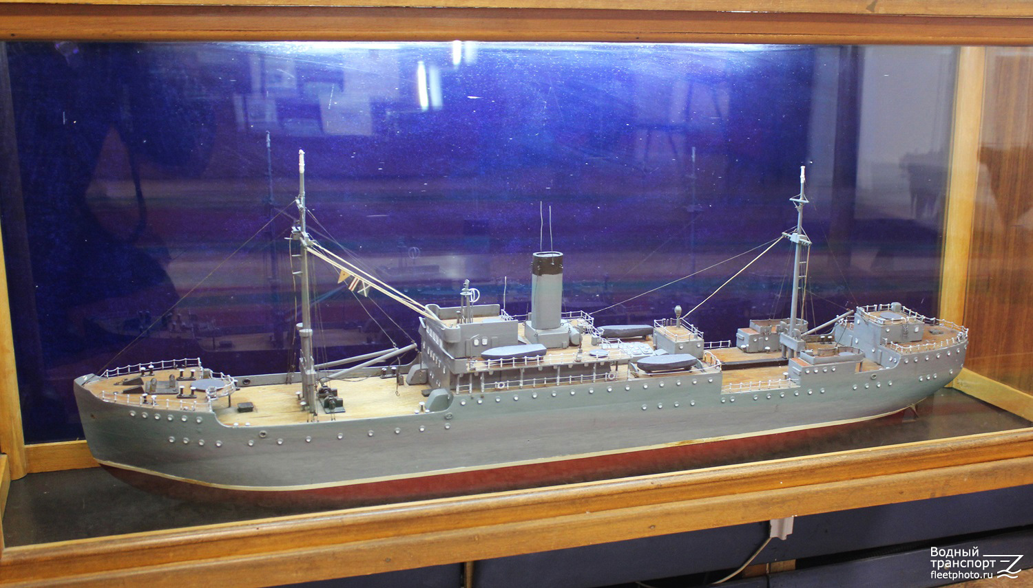 Саратов. Модели боевых кораблей