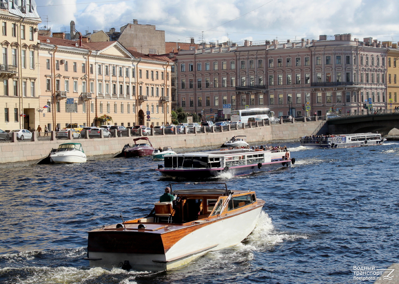 Премьера, Кассандра