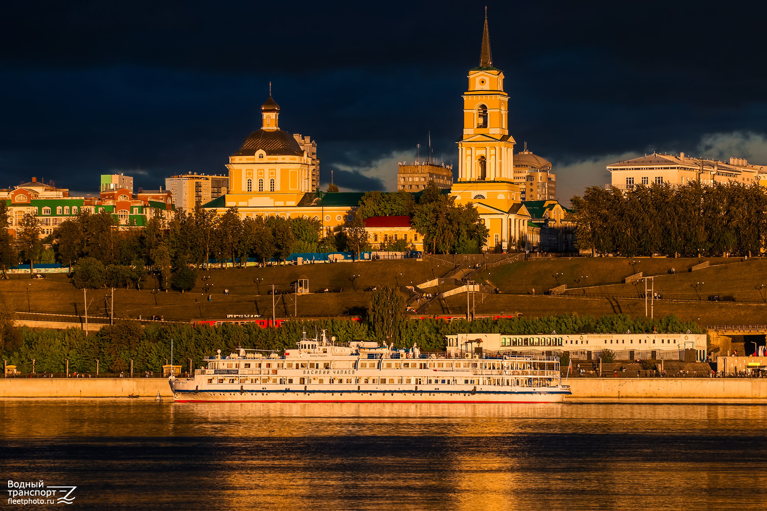 Василий Чапаев