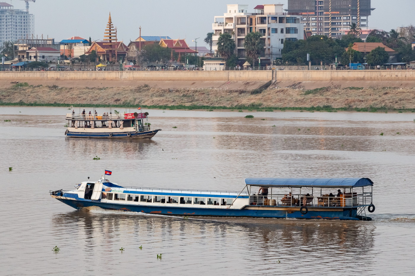 ភព10-8016