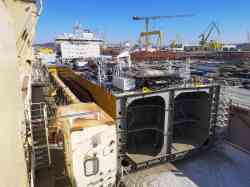 Valentin Pikul (Design Samsung AST69K, Murmansk); Alexey Kosygin (Design Yamalmax Samsung 172 (SN2366), (none))