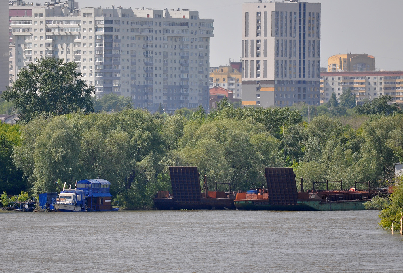 ОО 0288 RUS 55, ГП-1001. Unidentified ships