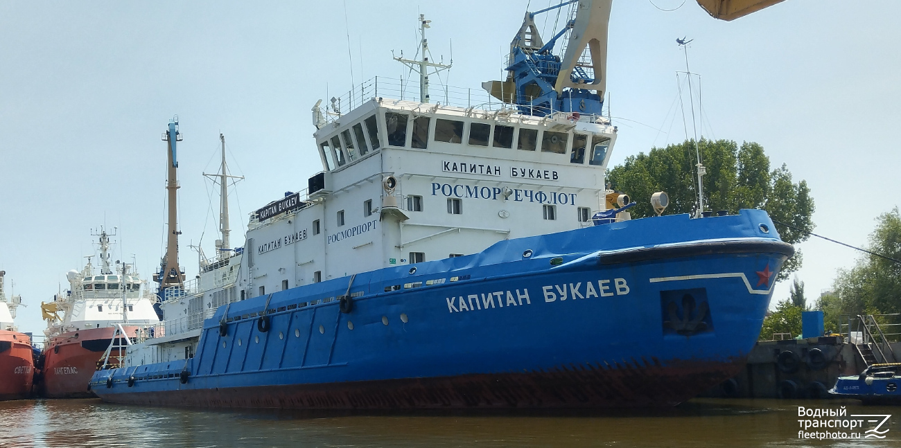 Капитан Букаев