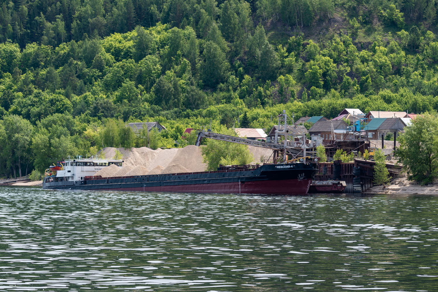 Невский-4
