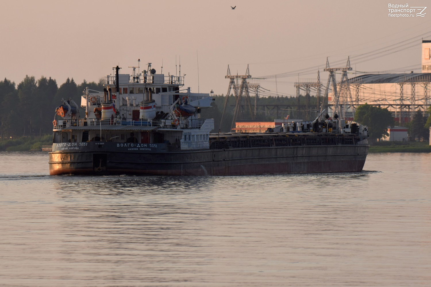 Волго-Дон 5051