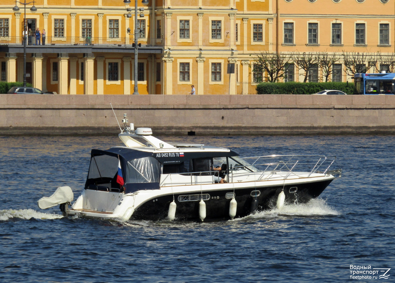 АВ 0452 RUS 78