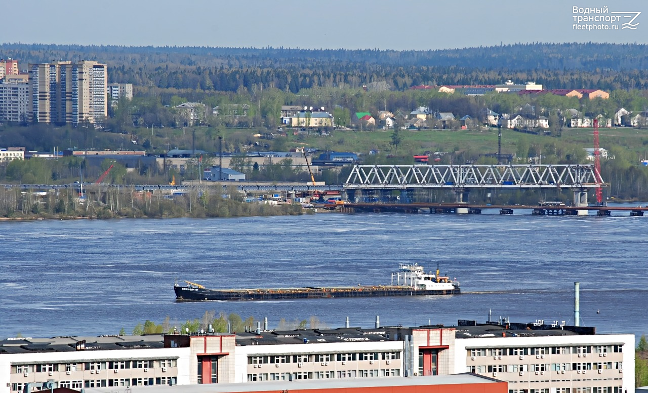 Волго-Дон 151. Воткинское водохранилище