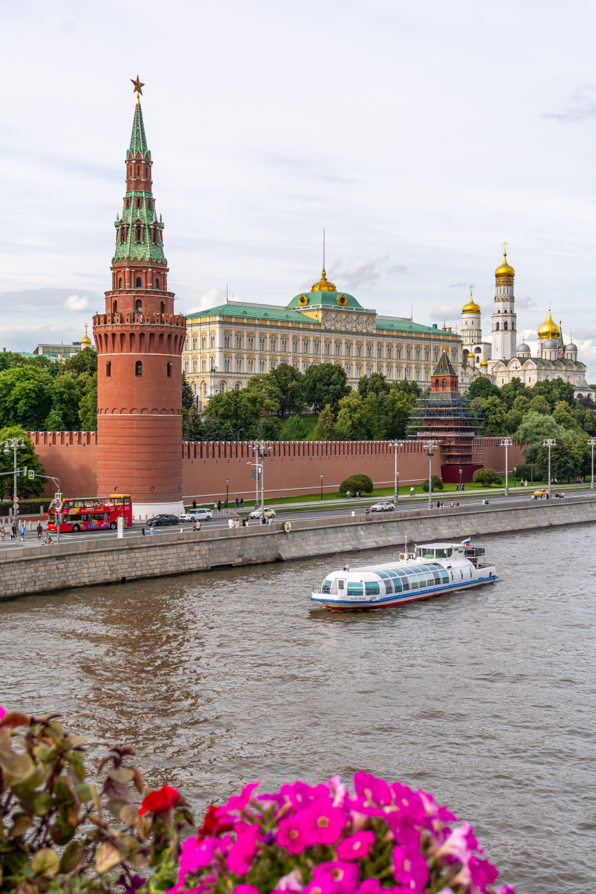 Гнездо Глухаря