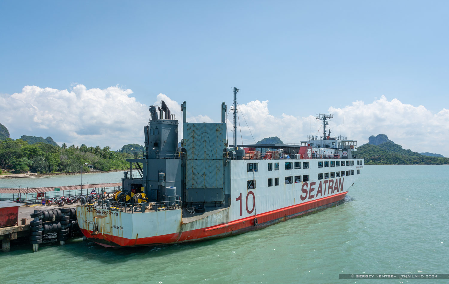 Seatran Ferry 10