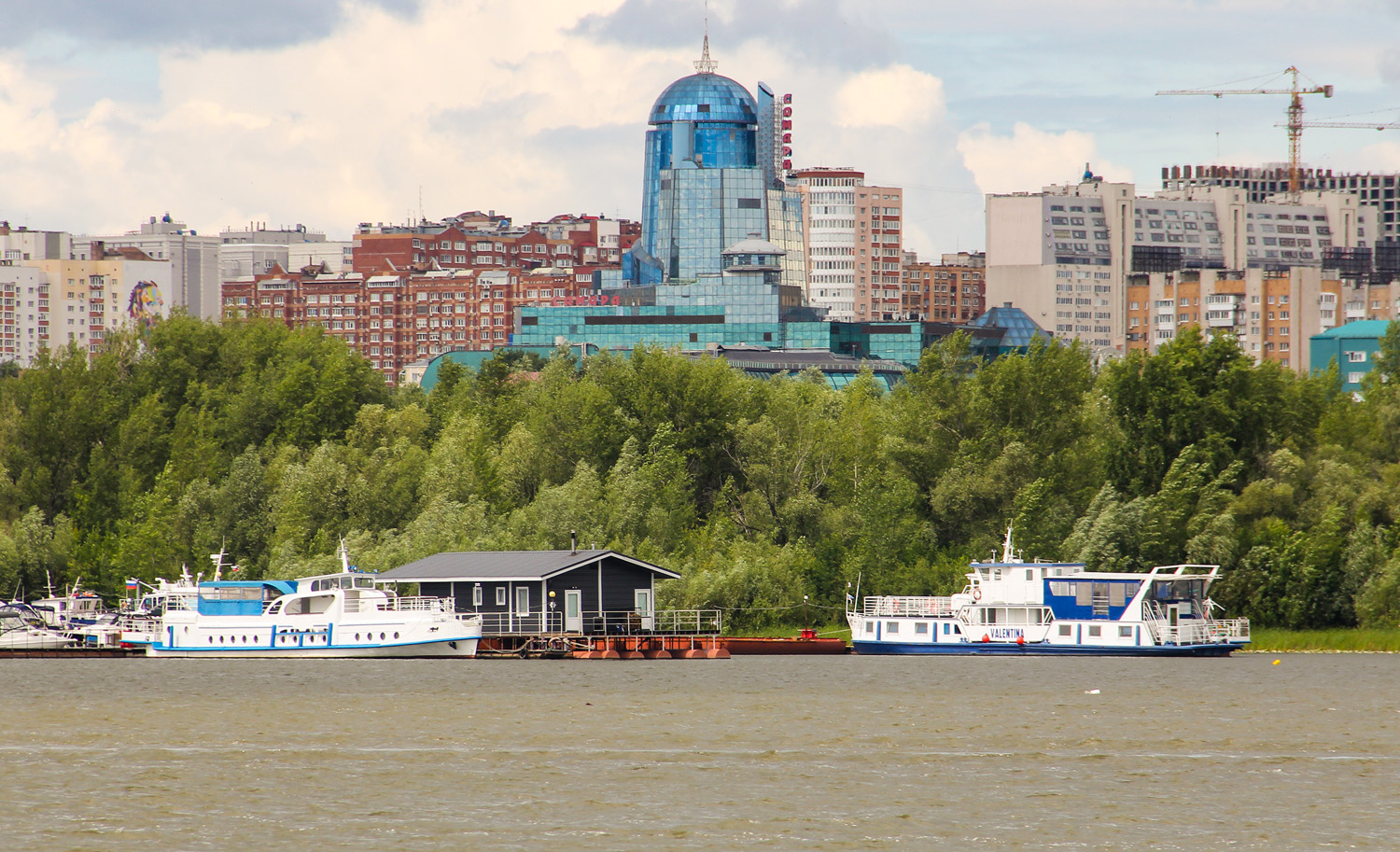 Р 64-89 ЛБ, Валентина