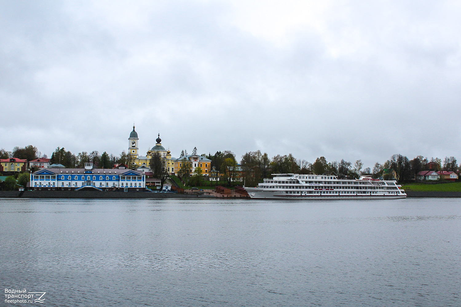 Лев Толстой