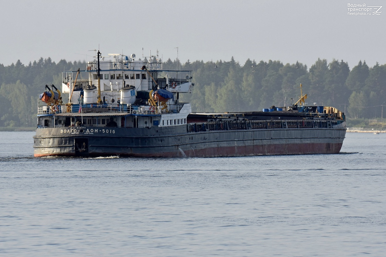 Волго-Дон 5016