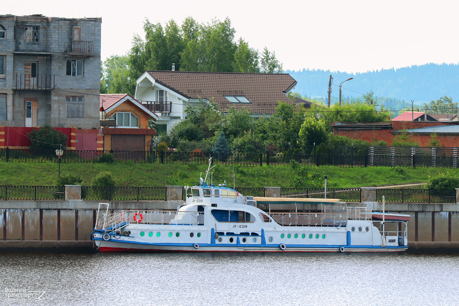 М-220