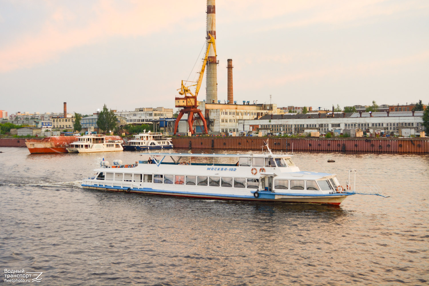 Москва-102