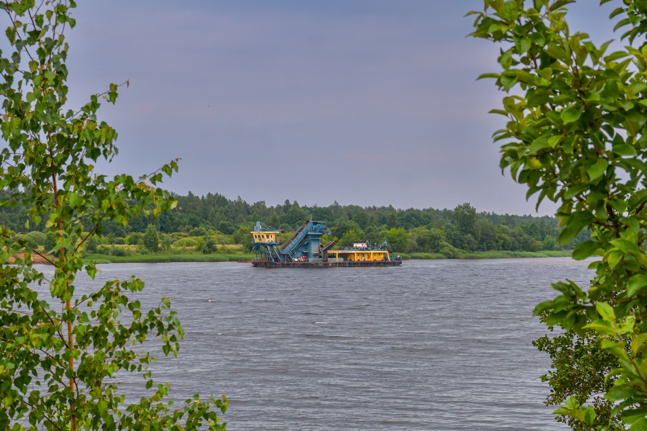 Московский-221