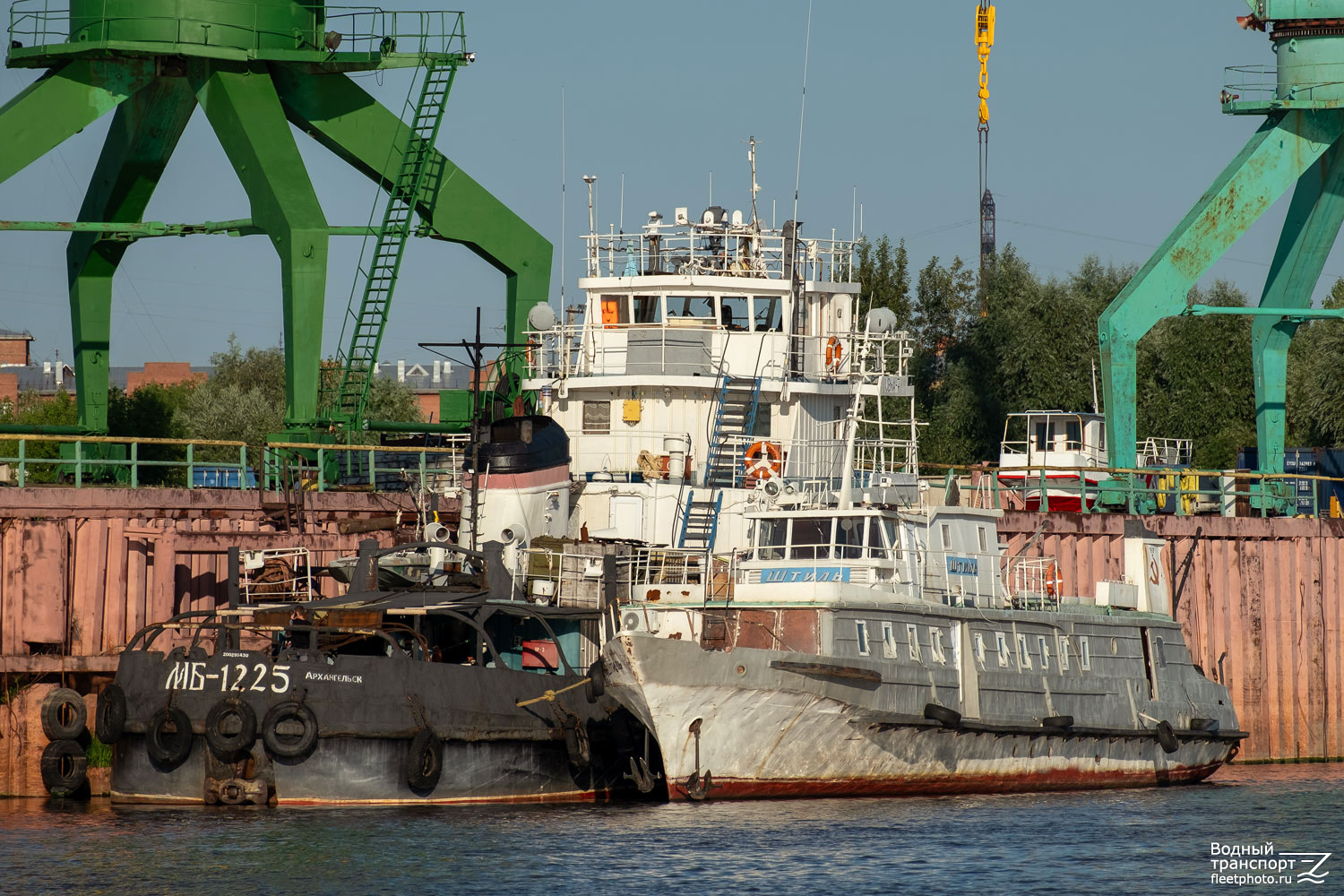 МБ-1225, Штиль