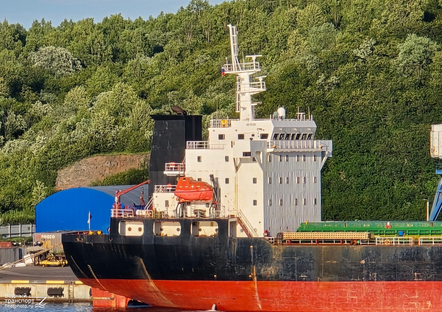Jade Explorer. Надстройки