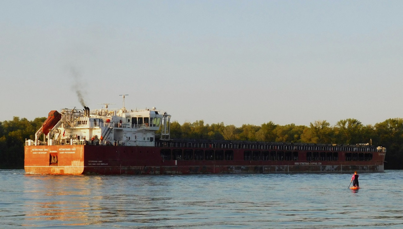 Петротранс-5902