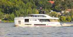 Marik (Azimut, Малакаль Харбор)