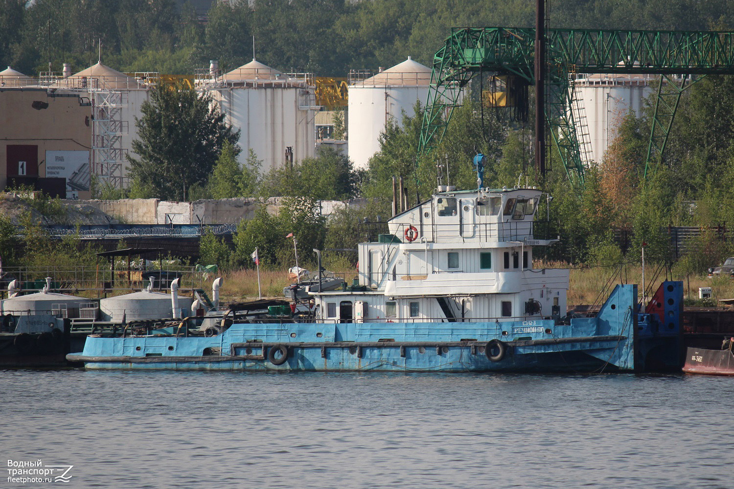 Речной-90