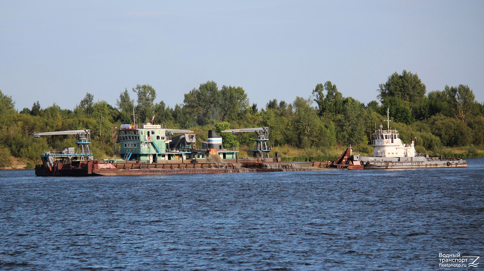Портовый-9, Баржа № 1390, РТ-311