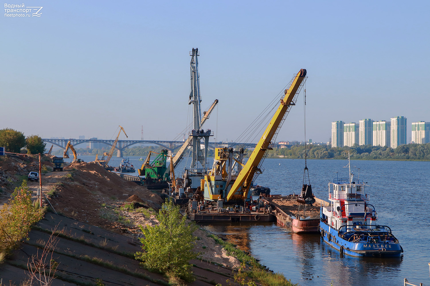 БТМ-490, 43, ВД-15, КПЛ 16/30 №306, Баржа № 587, Мальбек